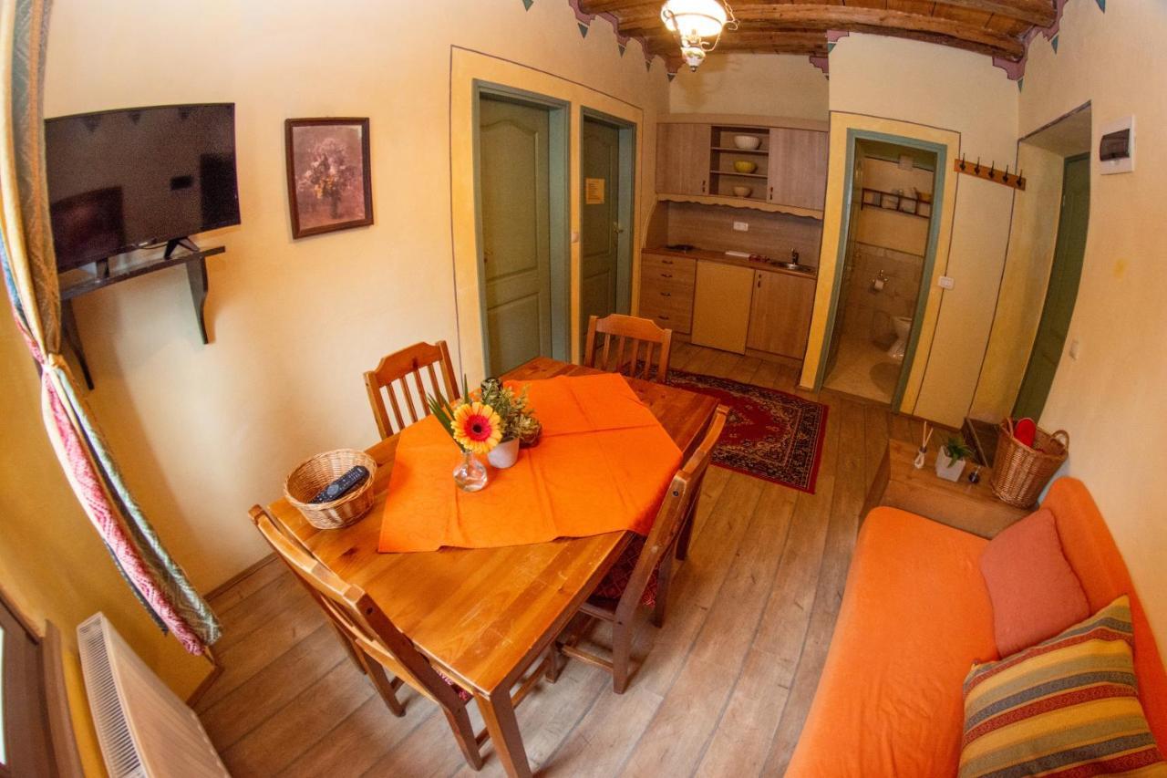 Apartments Belopeski Dvori Kranjska Gora Luaran gambar