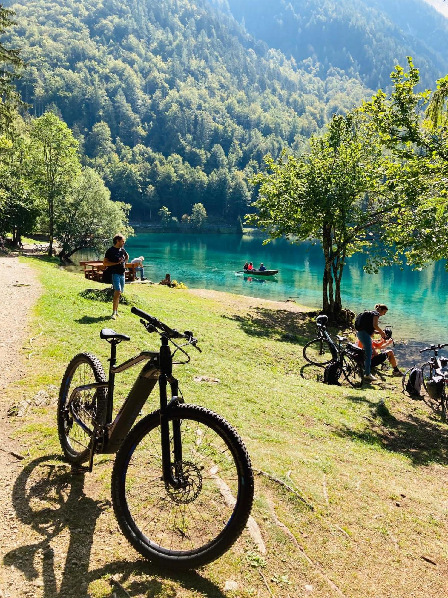 Apartments Belopeski Dvori Kranjska Gora Luaran gambar