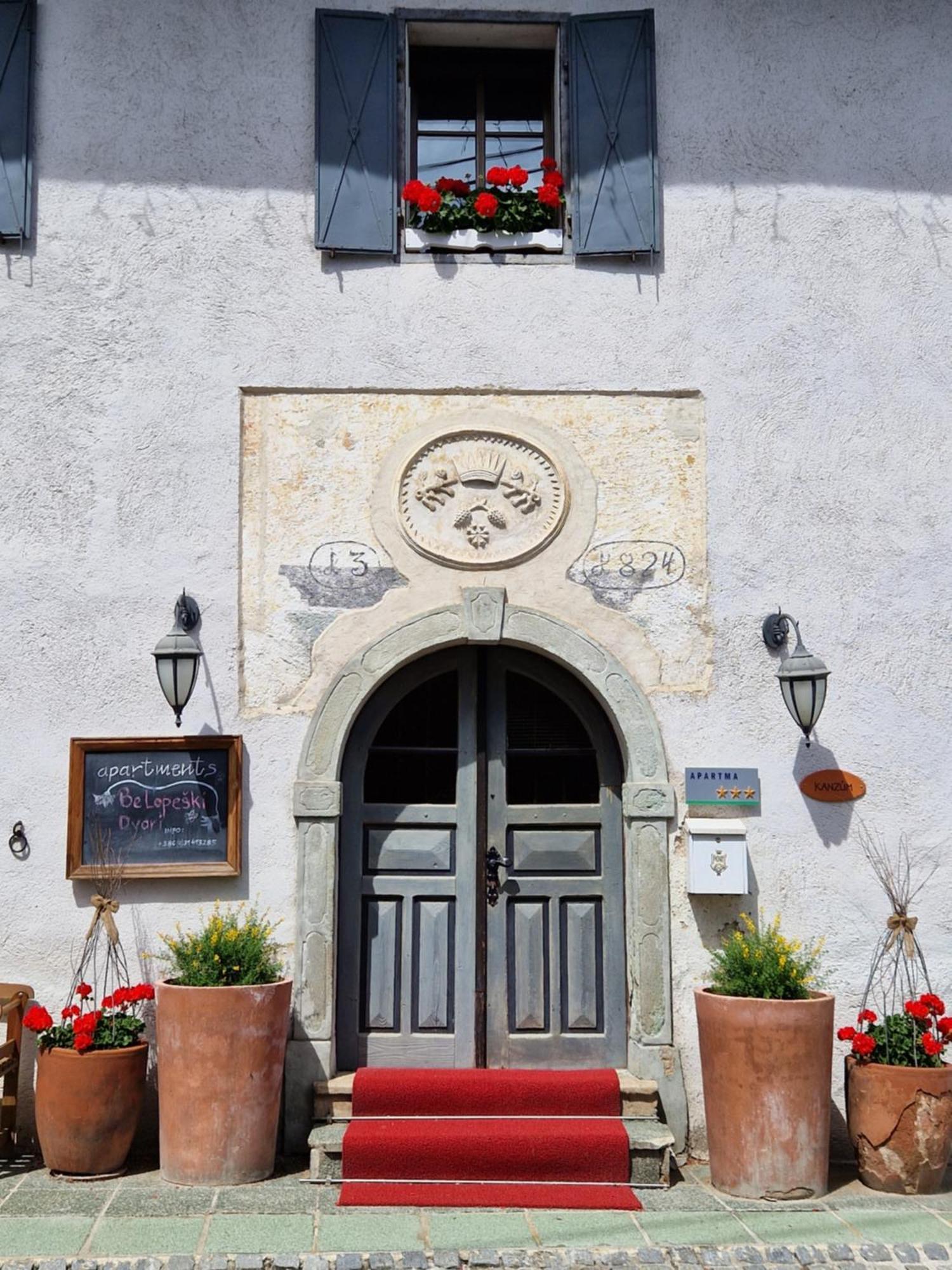 Apartments Belopeski Dvori Kranjska Gora Luaran gambar